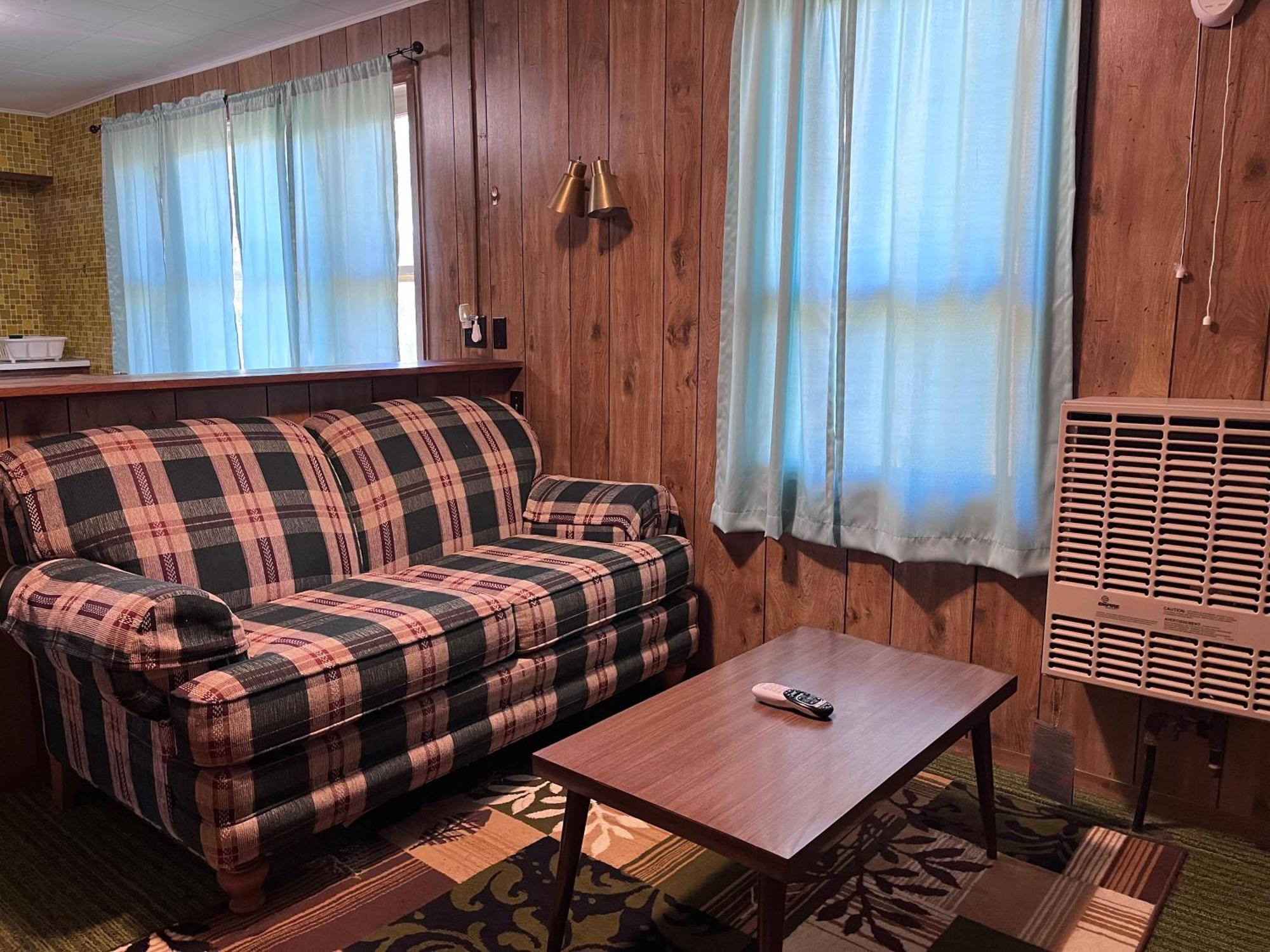 Musky Joe'S Twin Pines Resort New Post Exterior foto